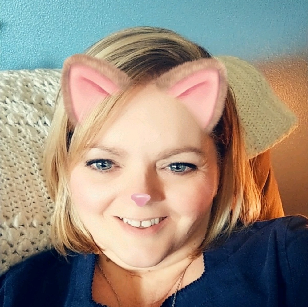 Meet your Posher, Jeanette